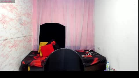 Snapshot of brunette_sasha chatting on 05-26-26, 12:01 Sasha Brunette online show from 05-26-26, 12:01