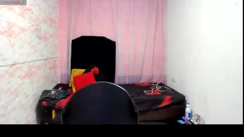 Snapshot of brunette_sasha chatting on 05-27-26, 12:02 Sasha Brunette online show from 05-27-26, 12:02
