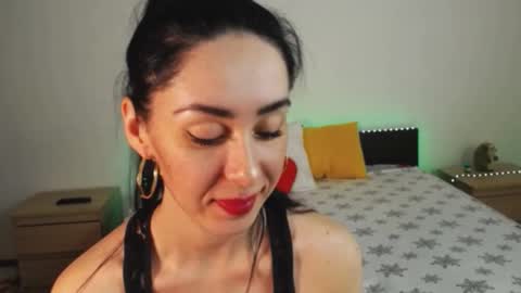 Ellis online show from 02-11-25, 04:02