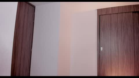 Snapshot of brunnahart chatting on 12-17-24, 01:07 online show from 12-17-24, 01:07