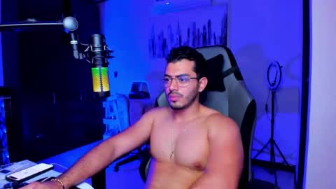 Snapshot of bruno_diaz31 chatting on 10-29-25, 03:58 Bruno online show from 10-29-25, 03:58