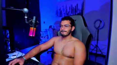 Snapshot of bruno_diaz31 chatting on 11-20-25, 04:56 Bruno online show from 11-20-25, 04:56