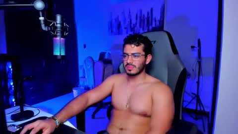 Snapshot of bruno_diaz31 chatting on 11-26-25, 06:03 Bruno online show from 11-26-25, 06:03