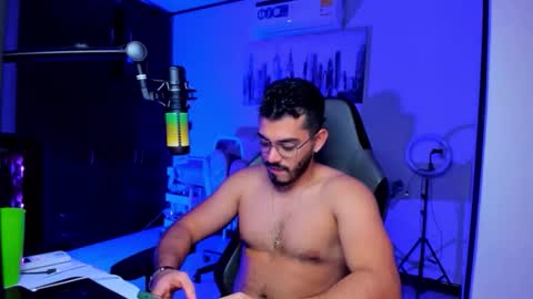 Snapshot of bruno_diaz31 chatting on 01-11-26, 04:06 Bruno online show from 01-11-26, 04:06