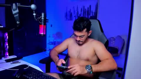 Snapshot of bruno_diaz31 chatting on 03-02-26, 04:58 Bruno online show from 03-02-26, 04:58