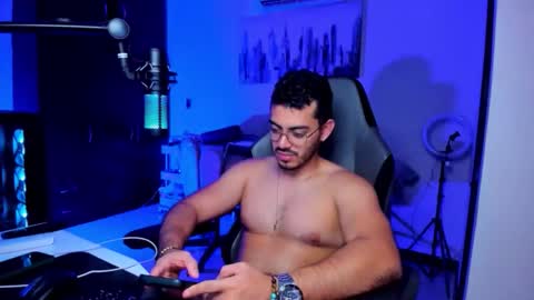 Snapshot of bruno_diaz31 chatting on 05-09-26, 04:17 Bruno online show from 05-09-26, 04:17