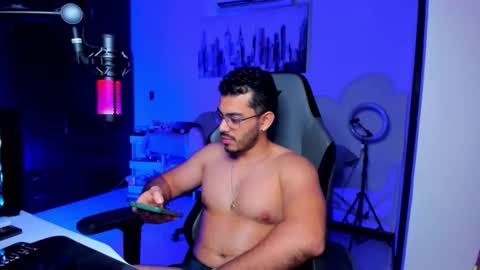 Snapshot of bruno_diaz31 chatting on 05-12-26, 03:36 Bruno online show from 05-12-26, 03:36