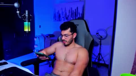 Snapshot of bruno_diaz31 chatting on 05-16-26, 10:36 Bruno online show from 05-16-26, 10:36