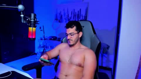 Snapshot of bruno_diaz31 chatting on 05-22-26, 03:46 Bruno online show from 05-22-26, 03:46