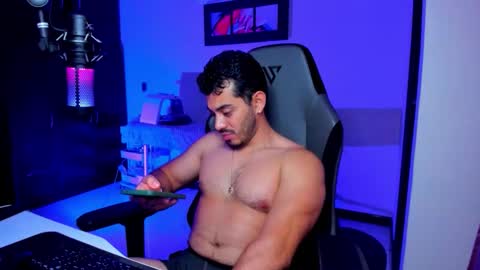 Snapshot of bruno_diaz31 chatting on 06-11-26, 06:44 Bruno online show from 06-11-26, 06:44