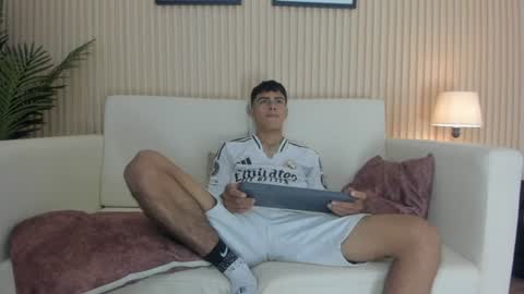 Snapshot of bruno_fox_ chatting on 07-09-26, 08:02 Bruno online show from 07-09-26, 08:02