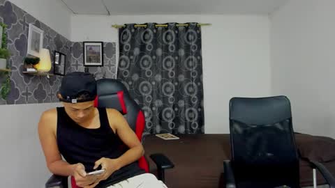 bruno_snow online show from 10-13-25, 03:39