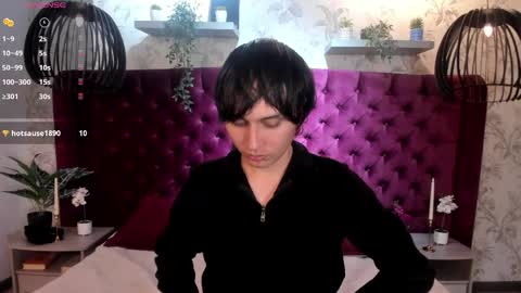 Snapshot of brunodeluca_ chatting on 05-11-26, 08:06 Bruno online show from 05-11-26, 08:06