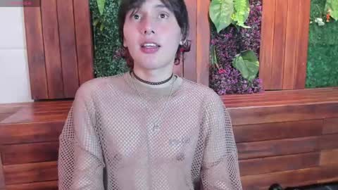 Snapshot of brunodeluca_ chatting on 05-20-26, 08:37 Bruno online show from 05-20-26, 08:37