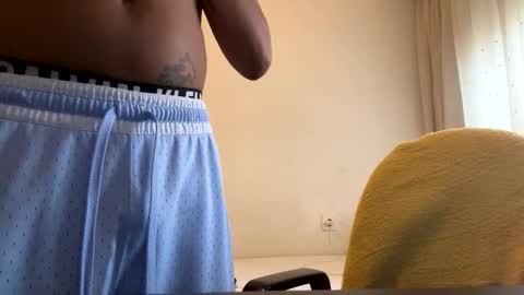 Snapshot of brunosex96 chatting on 10-13-25, 05:02 brunosex96 online show from 10-13-25, 05:02