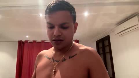 Snapshot of brunosex96 chatting on 11-01-25, 09:50 brunosex96 online show from 11-01-25, 09:50