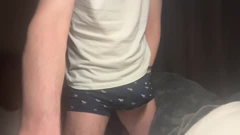 Snapshot of bruro chatting on 03-15-26, 12:22 lvdy online show from 03-15-26, 12:22