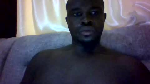 Snapshot of brusedarling chatting on 02-16-25, 05:15 brucedarling online show from 02-16-25, 05:15