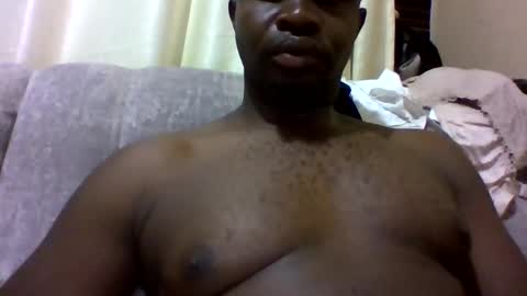 Snapshot of brusedarling chatting on 11-21-25, 04:11 brucedarling online show from 11-21-25, 04:11