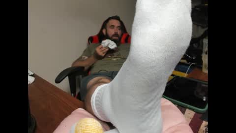 Snapshot of brutalmaster1983 chatting on 09-12-25, 06:41 BRUTALMASTER1983 online show from 09-12-25, 06:41