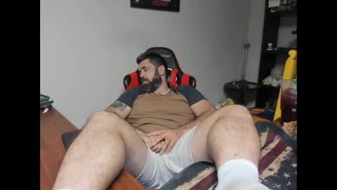 Snapshot of brutalmaster1983 chatting on 11-10-25, 08:24 BRUTALMASTER1983 online show from 11-10-25, 08:24