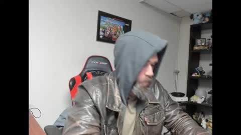 Snapshot of brutalmaster1983 chatting on 11-23-25, 08:19 BRUTALMASTER1983 online show from 11-23-25, 08:19