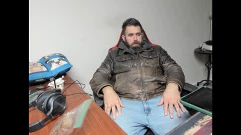 Snapshot of brutalmaster1983 chatting on 11-29-25, 08:45 BRUTALMASTER1983 online show from 11-29-25, 08:45