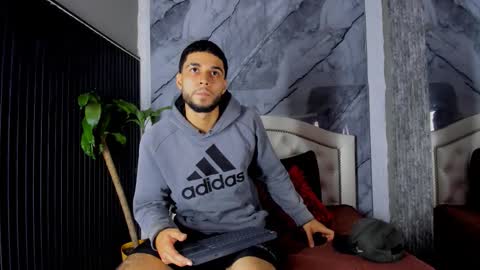 Snapshot of bry_dalton chatting on 11-14-25, 04:33 Bry Dalton online show from 11-14-25, 04:33