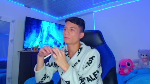 BRYAM INDEPENDENT MODEL online show from 01-24-25, 04:16