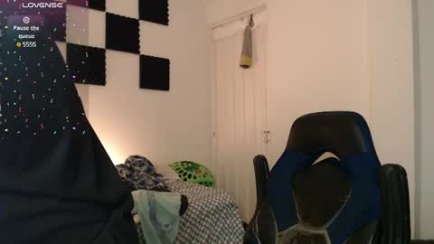 Snapshot of bryamado chatting on 01-29-25, 10:53 bryamado online show from 01-29-25, 10:53