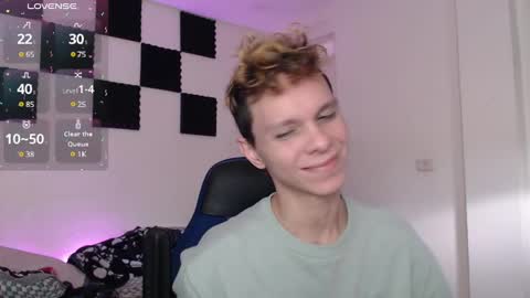 Snapshot of bryamado chatting on 02-03-25, 12:14 bryamado online show from 02-03-25, 12:14