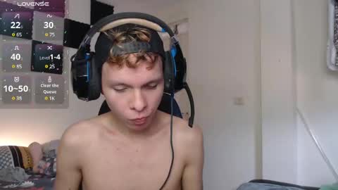 Snapshot of bryamado chatting on 02-18-25, 01:00 bryamado online show from 02-18-25, 01:00