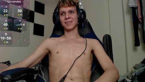 Snapshot of bryamado chatting on 03-10-25, 06:38 bryamado online show from 03-10-25, 06:38