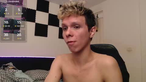 Snapshot of bryamado chatting on 09-29-25, 02:27 bryamado online show from 09-29-25, 02:27