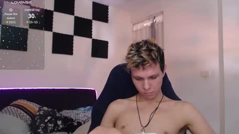 Snapshot of bryamado chatting on 10-02-25, 06:59 bryamado online show from 10-02-25, 06:59