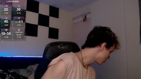 Snapshot of bryamado chatting on 10-18-25, 02:47 bryamado online show from 10-18-25, 02:47