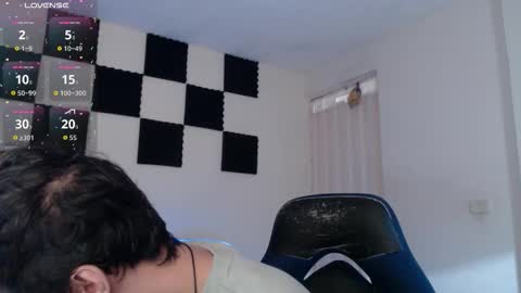 Snapshot of bryamado chatting on 10-19-25, 12:39 bryamado online show from 10-19-25, 12:39