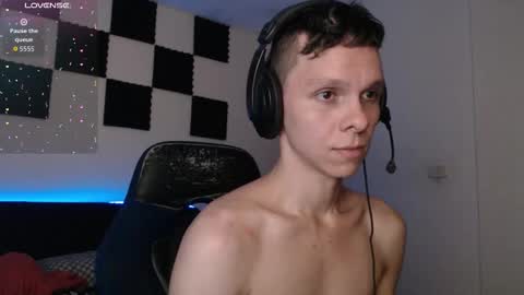 Snapshot of bryamado chatting on 11-02-25, 01:52 bryamado online show from 11-02-25, 01:52