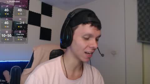 Snapshot of bryamado chatting on 11-26-25, 03:51 bryamado online show from 11-26-25, 03:51