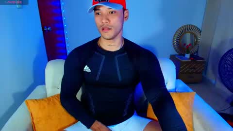 Snapshot of bryan_boy_ chatting on 06-17-26, 02:03 bryan online show from 06-17-26, 02:03
