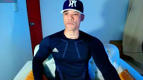 Snapshot of bryan_boy_ chatting on 07-18-26, 02:16 bryan online show from 07-18-26, 02:16