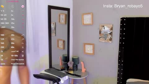 Bryan online show from 04-03-26, 01:42