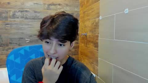 Snapshot of bryce_evans chatting on 09-26-25, 02:54 B R Y C E  online show from 09-26-25, 02:54