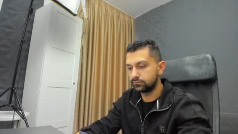 BryceReign online show from 03-19-26, 05:44