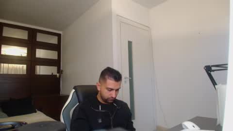 BryceReign online show from 04-15-26, 05:14