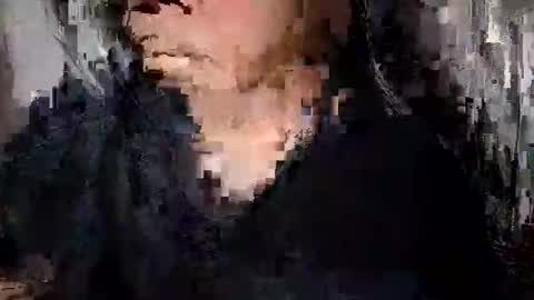 Snapshot of brylee01 chatting on 04-09-26, 02:44 brylee01 online show from 04-09-26, 02:44