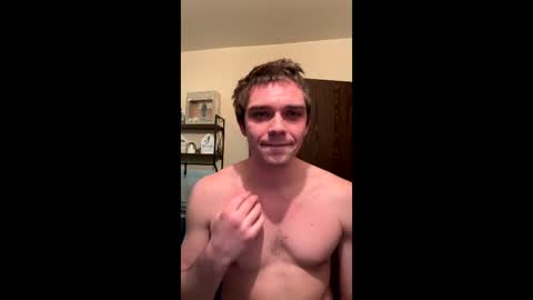 Snapshot of brysonntooth chatting on 12-16-25, 02:16 ChadStrokeman online show from 12-16-25, 02:16