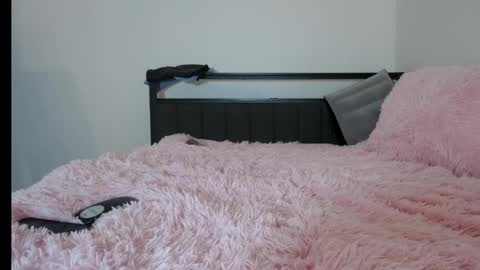 Queen Lola XXX online show from 04-12-26, 05:01