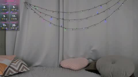 Snapshot of bubblebbb chatting on 01-29-25, 01:07 Sabrina online show from 01-29-25, 01:07