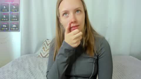 Snapshot of bubblebbb chatting on 03-02-25, 06:05 Sabrina online show from 03-02-25, 06:05